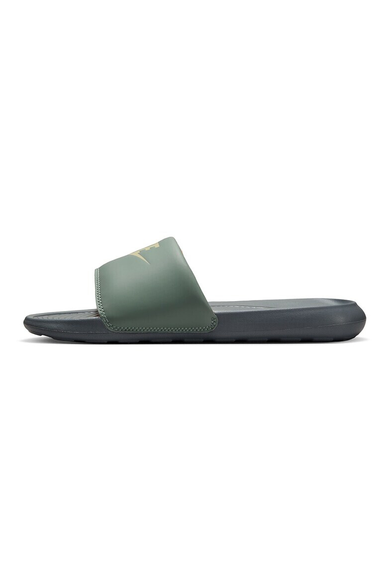 Nike Чехли Victori с лого - Pepit.bg