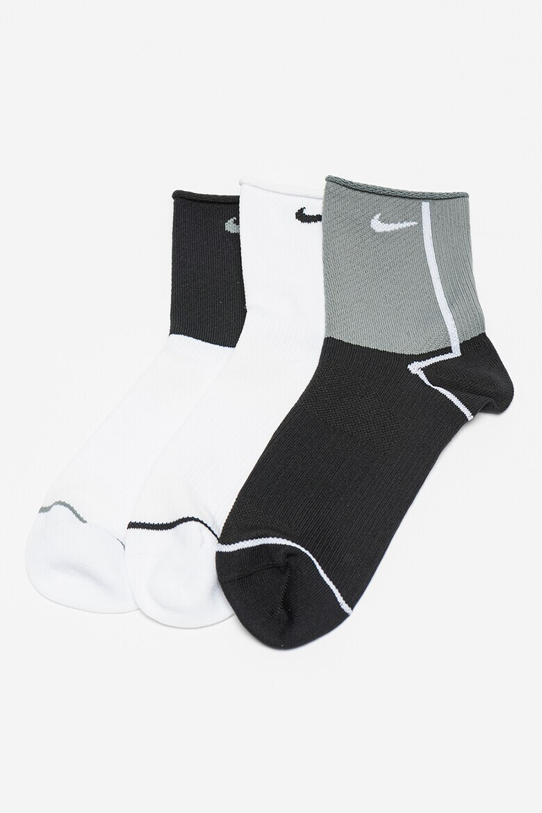 Nike Дълги фитнес чорапи Everyday Plus - 3 чифта - Pepit.bg