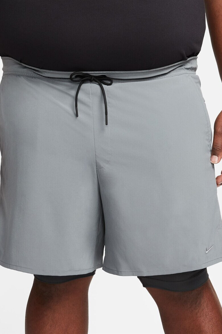 Nike Фитнес шорти Unlimited с Dri-Fit - Pepit.bg