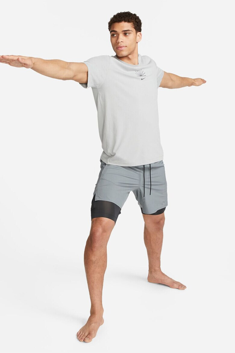 Nike Фитнес шорти Unlimited с Dri-Fit - Pepit.bg