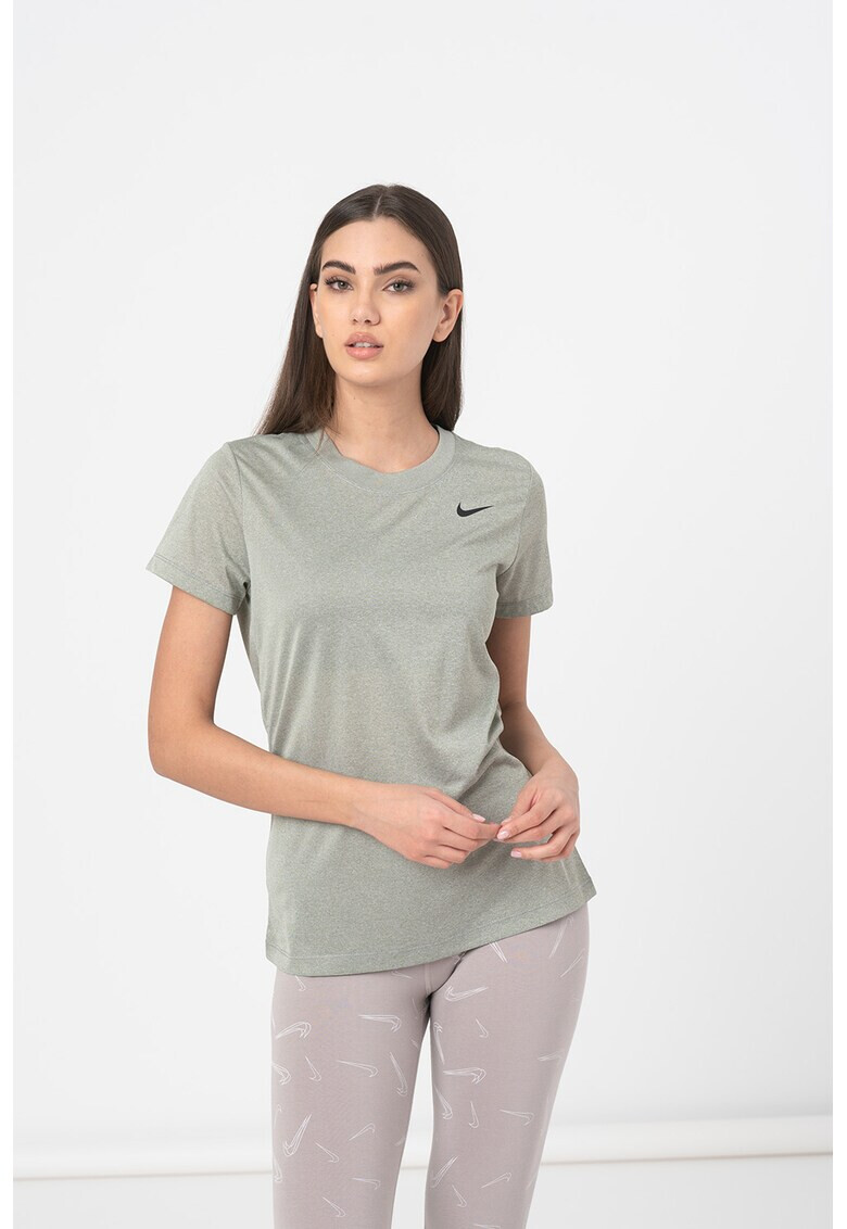 Nike Фитнес тениска Legend с Dri-FIT - Pepit.bg