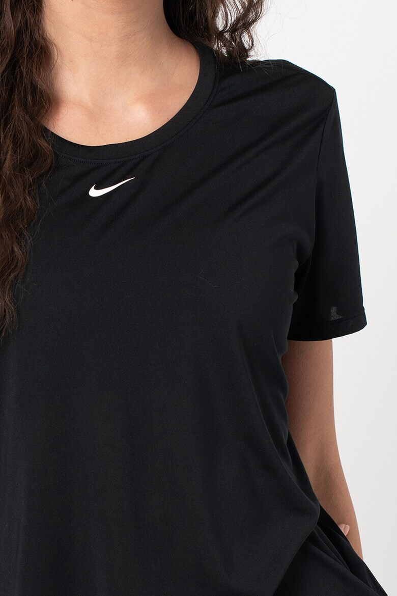 Nike Фитнес тениска One с Dri-Fit - Pepit.bg