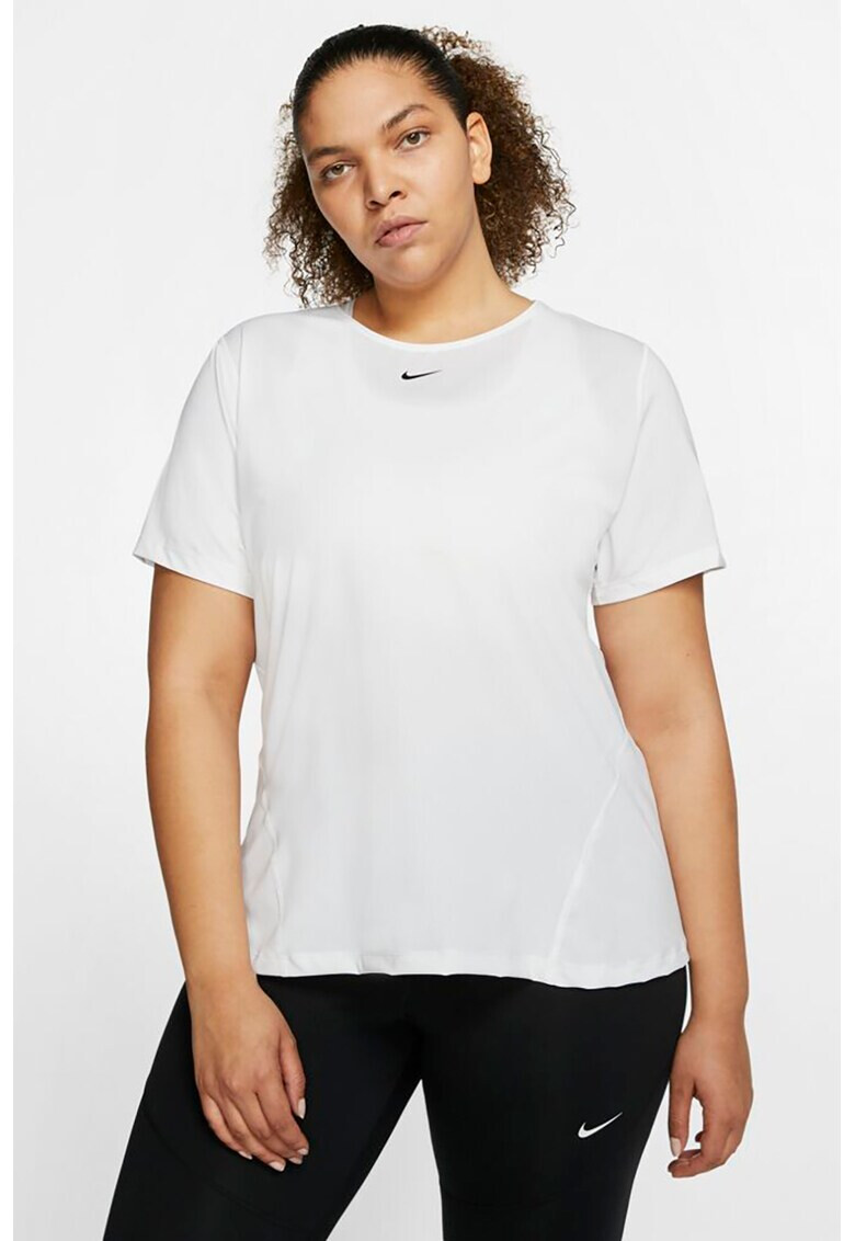 Nike Фитнес тениска Pro с размер Plus Size - Pepit.bg