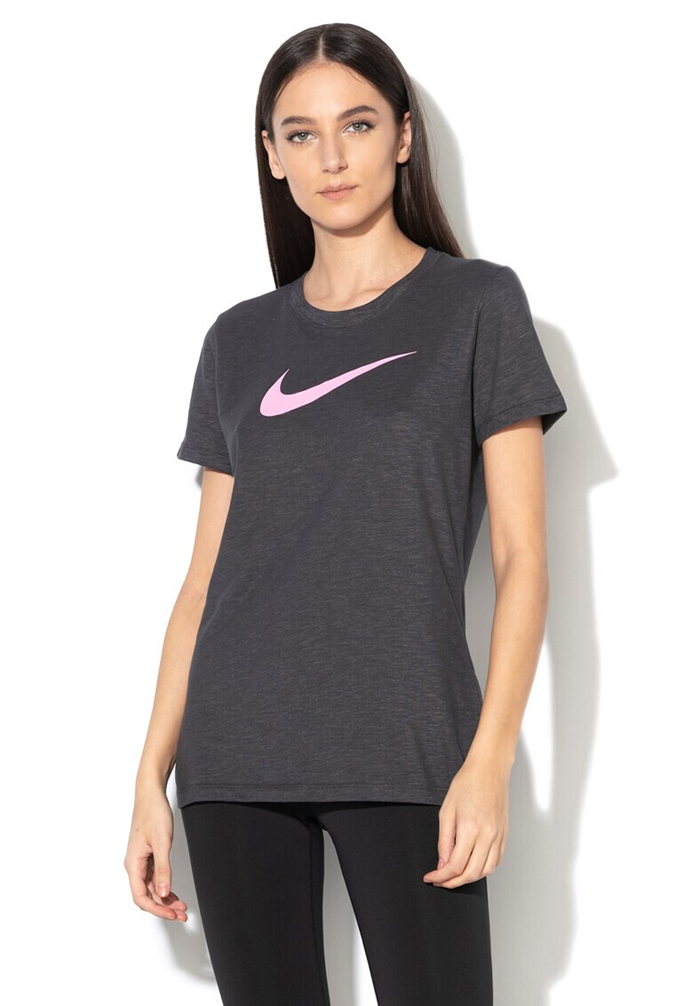 Nike Фитнес тениска с Dri-Fit и лого - Pepit.bg