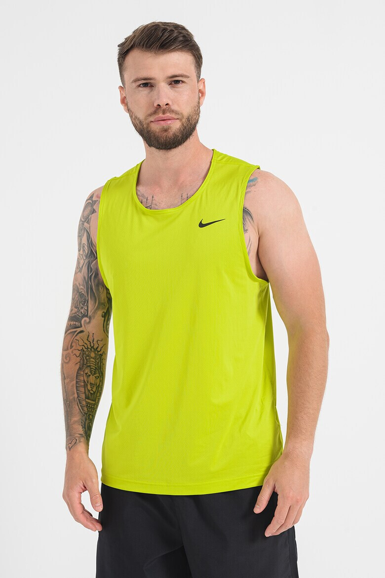 Nike Фитнес топ с Dri Fit - Pepit.bg