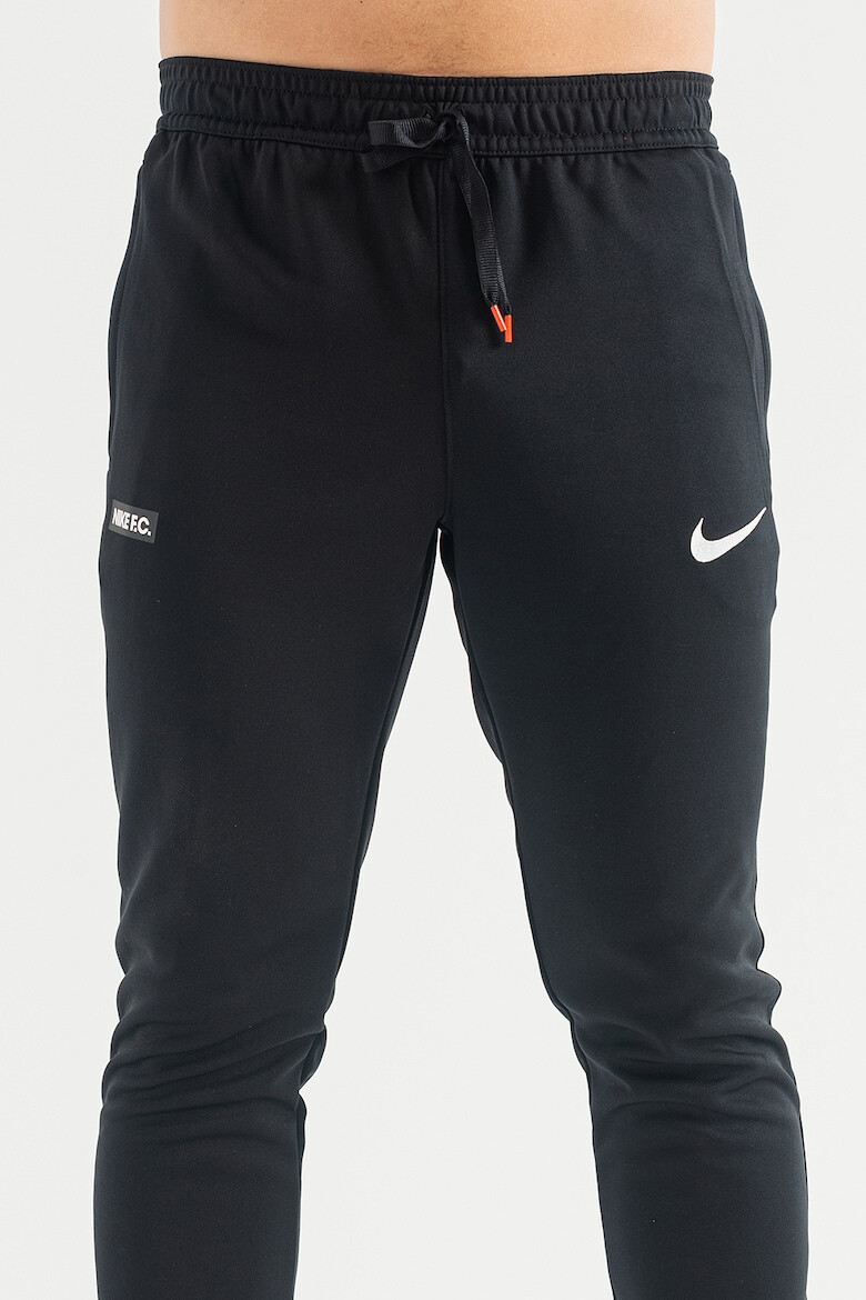 Nike Футболен екип с Dri-Fit - Pepit.bg