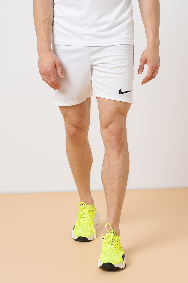 Nike Футболни шорти с Dri Fit - Pepit.bg