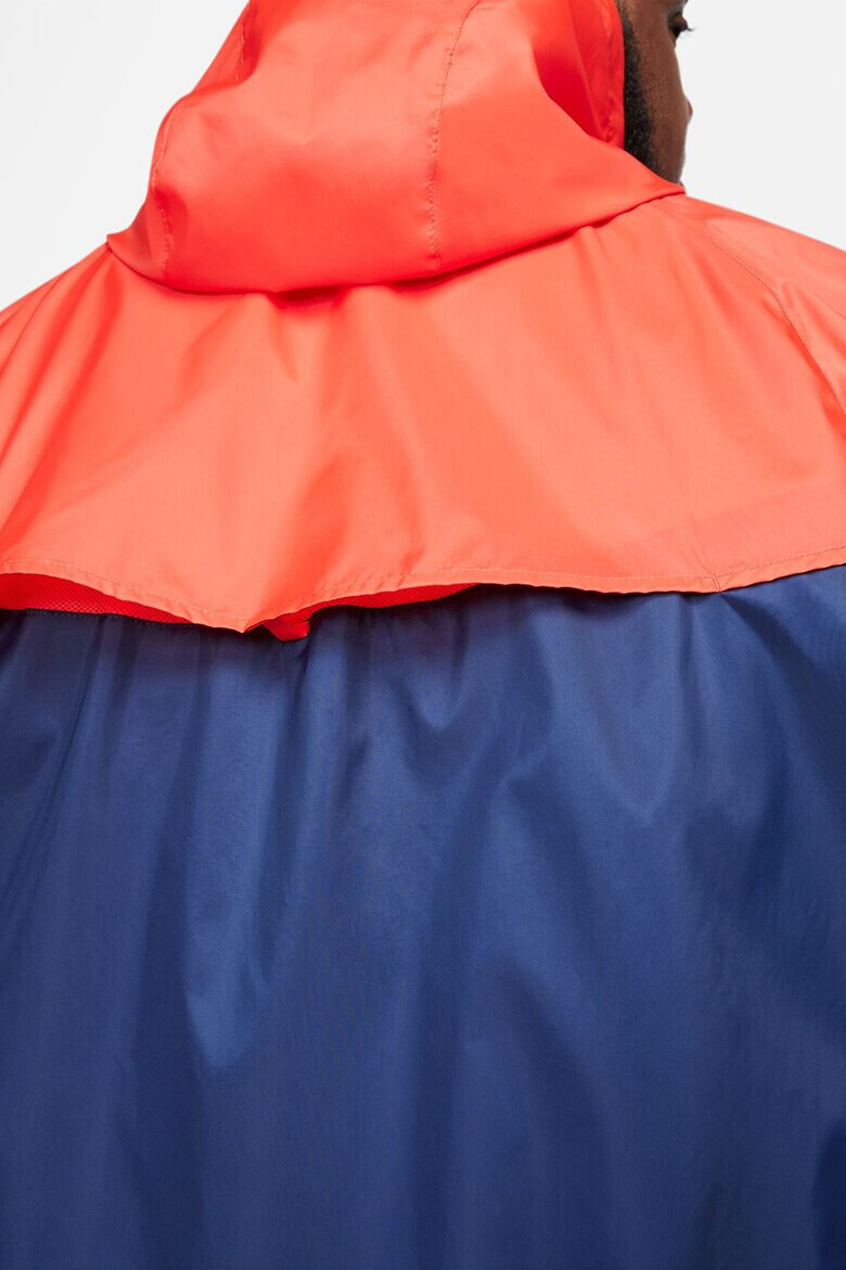 Nike Яке Windrunner с качулка и контрасти - Pepit.bg