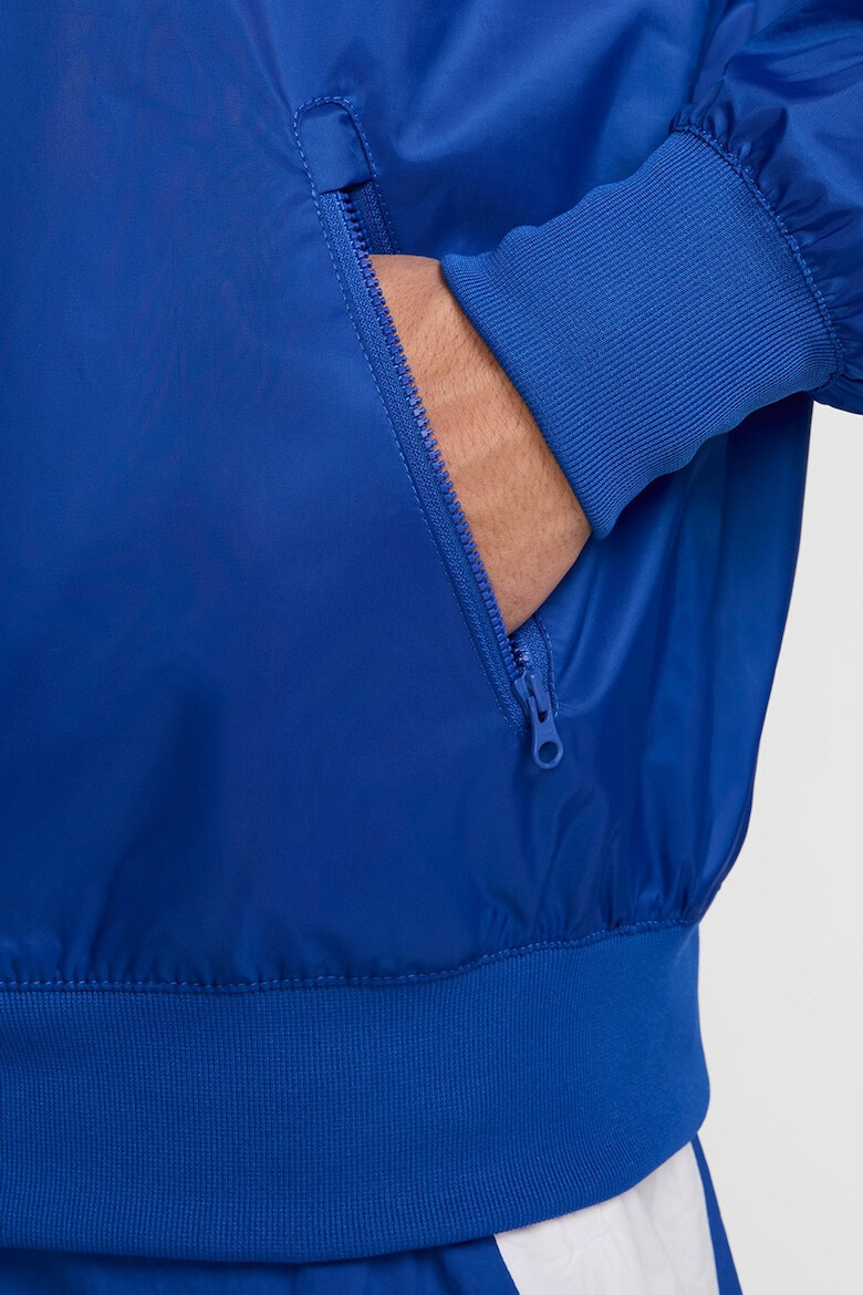 Nike Яке Windrunner с качулка и контрасти - Pepit.bg