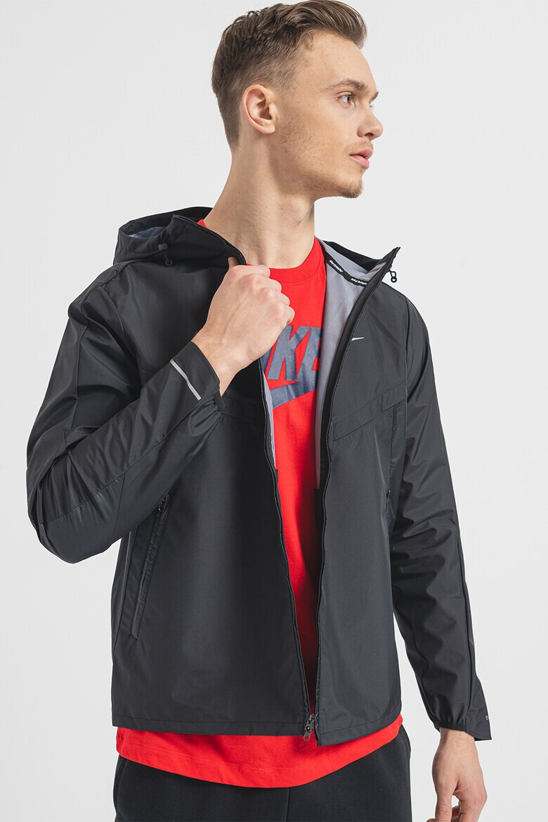Nike Яке Windrunner за бягане с качулка - Pepit.bg
