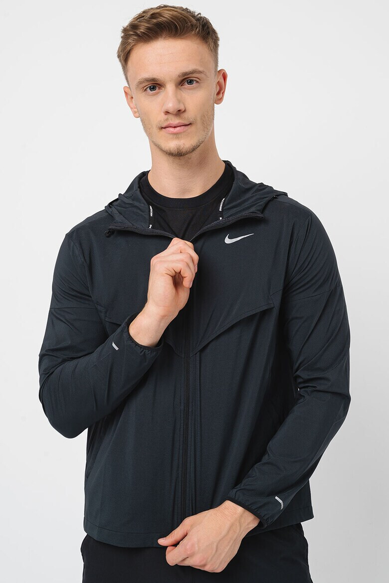 Nike Двуцветно яке Windrunner за бягане с качулка - Pepit.bg