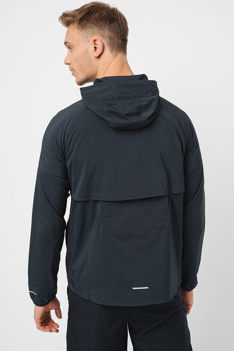 Nike Двуцветно яке Windrunner за бягане с качулка - Pepit.bg