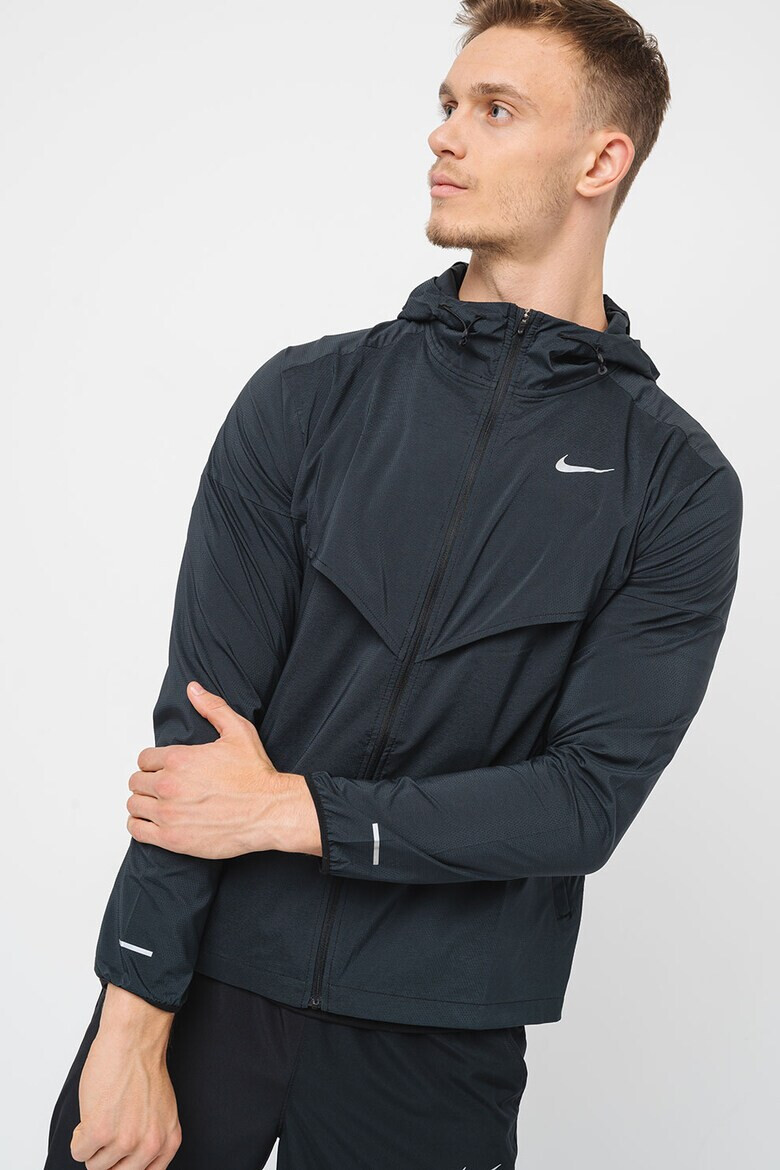 Nike Двуцветно яке Windrunner за бягане с качулка - Pepit.bg