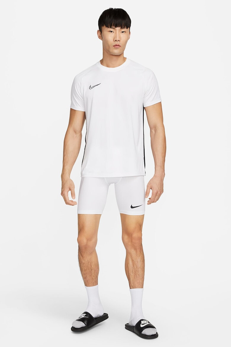 Nike Къс футболен клин Strike с Dri-FIT - Pepit.bg