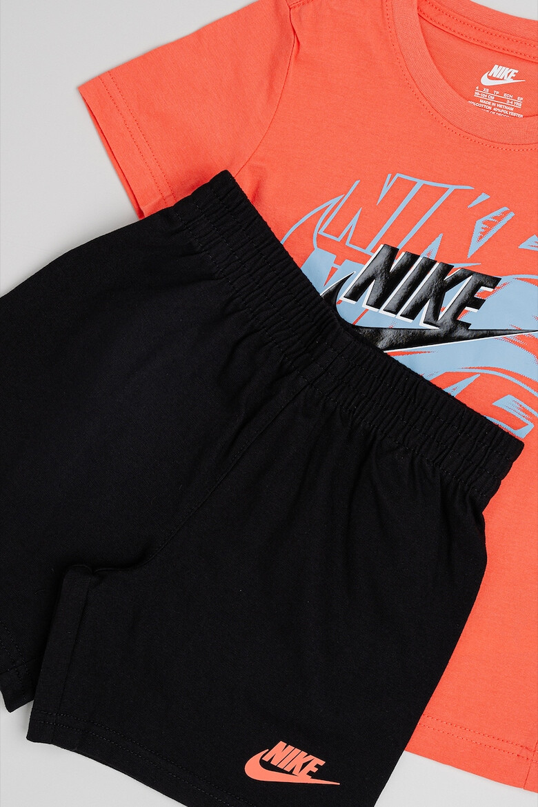 Nike Къс спортен екип с лого - Pepit.bg