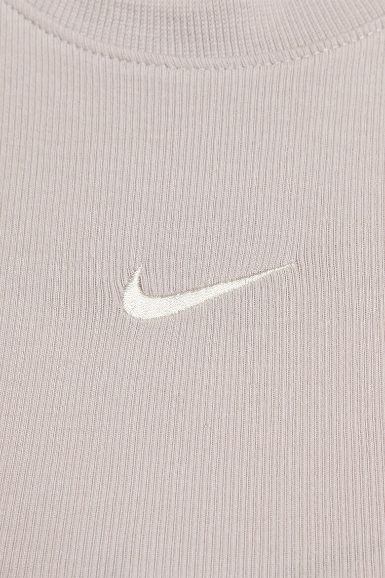 Nike Къс топ с лиосел с лого - Pepit.bg