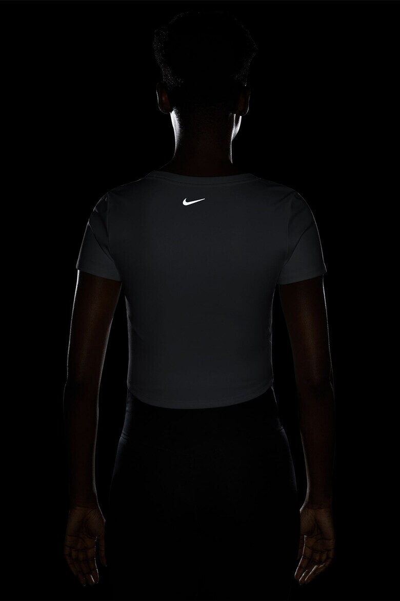 Nike Къса фитнес тениска с Dri-Fit - Pepit.bg