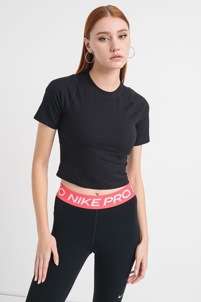 Nike Къса тениска с овално деколте - Pepit.bg