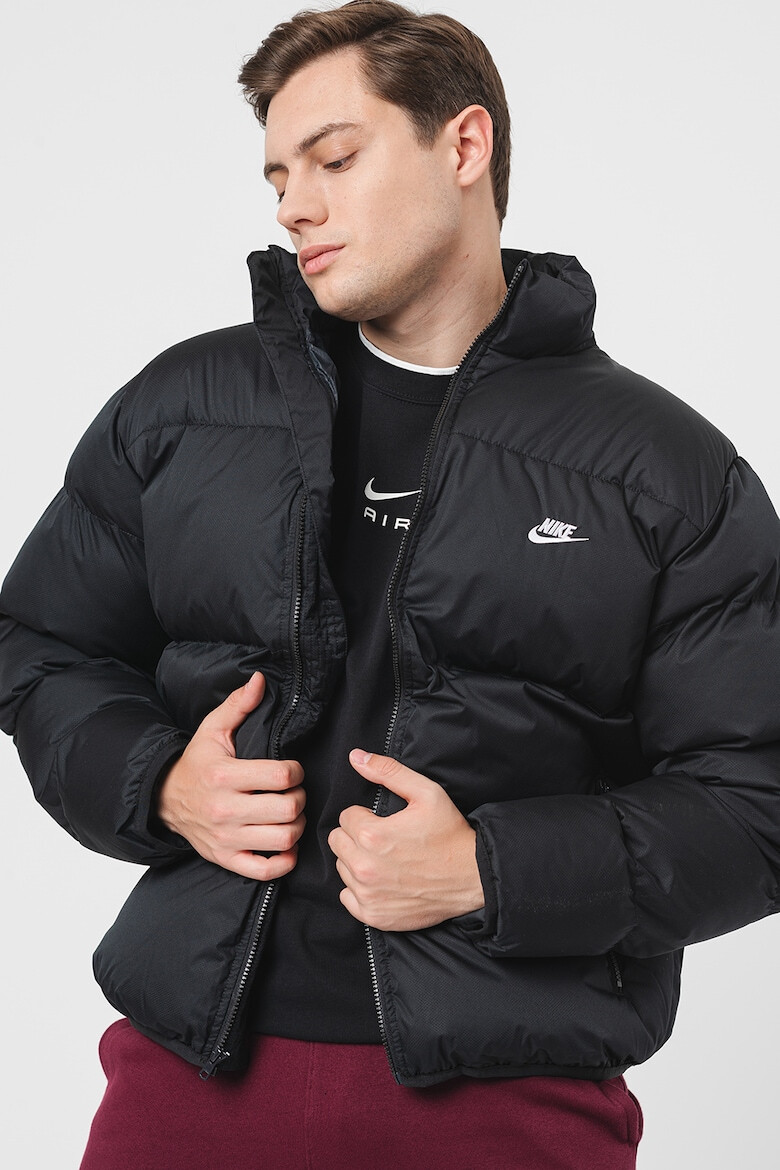 Nike Непромокаемо подплатено зимно яке - Черен - Pepit.bg