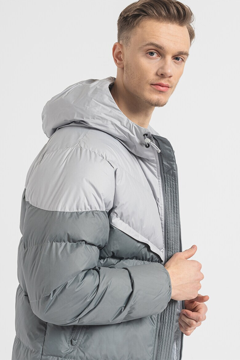 Nike Непромокаемо зимно яке Windrunner с качулка - Pepit.bg