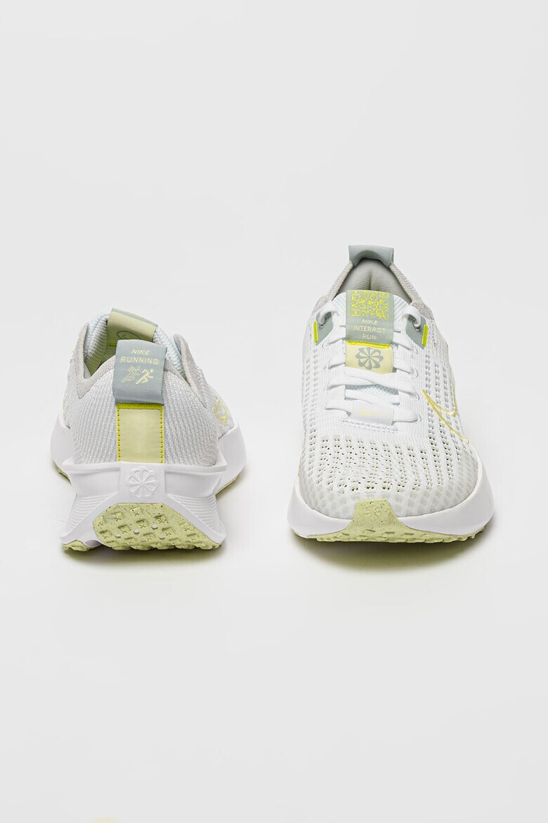Nike Обувки Interact Run Road за бягане - Pepit.bg
