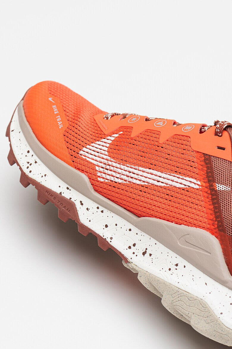 Nike Обувки React Wildhorse 8 за трейл - Pepit.bg
