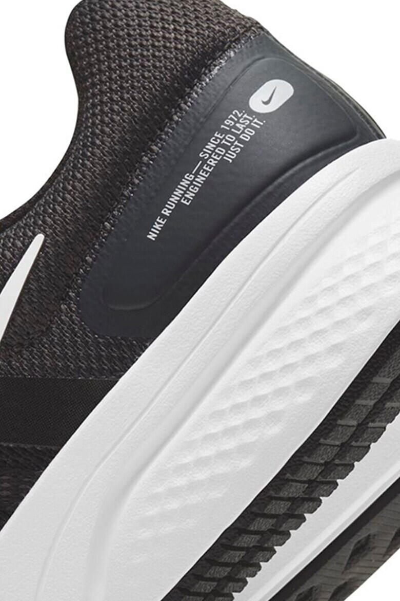 Nike Обувки Run Swift 2 за бягане - Pepit.bg