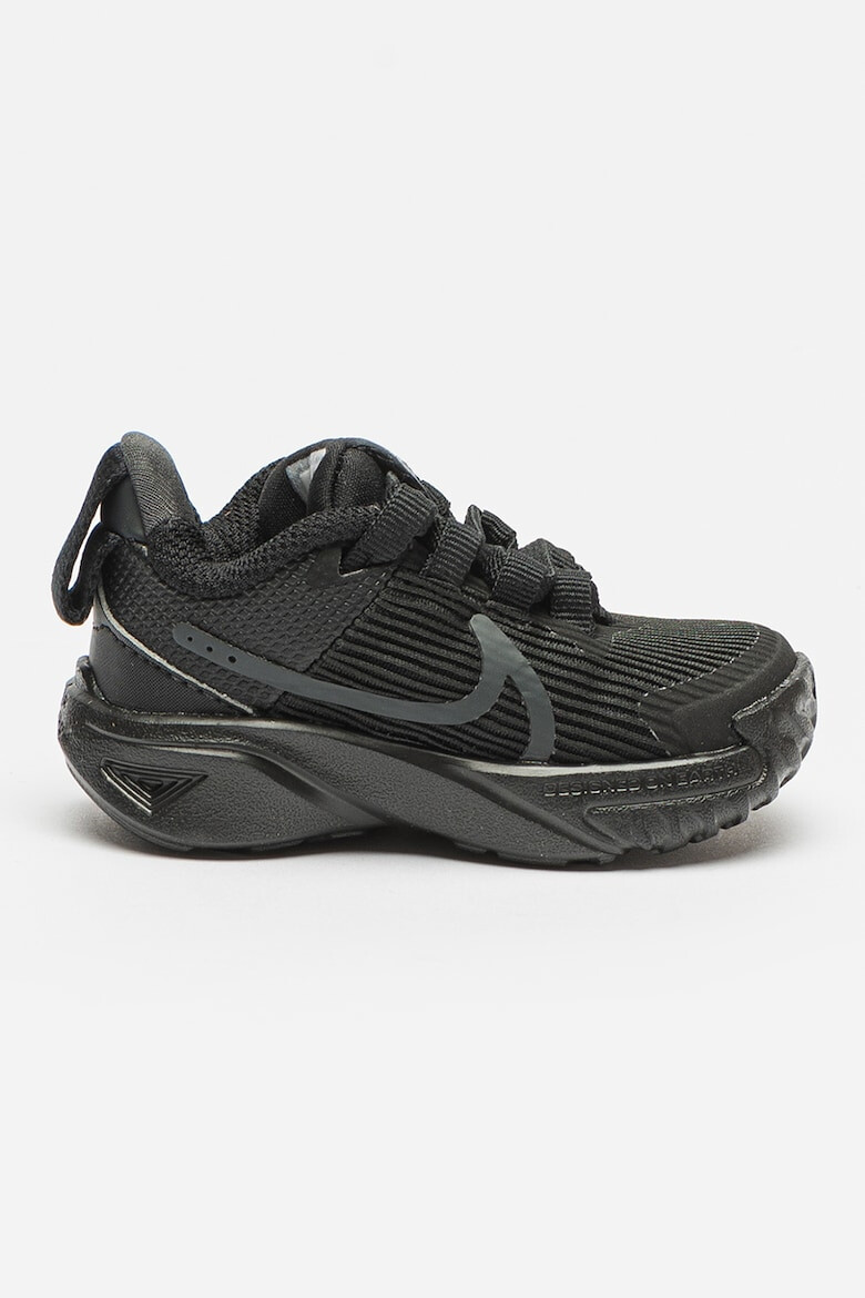 Nike Обувки Star Runner 4 за бягане със синтетика - Pepit.bg