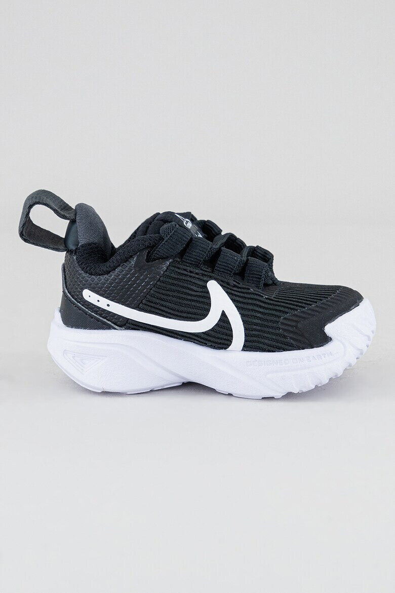 Nike Обувки Star Runner 4 за бягане със синтетика - Pepit.bg