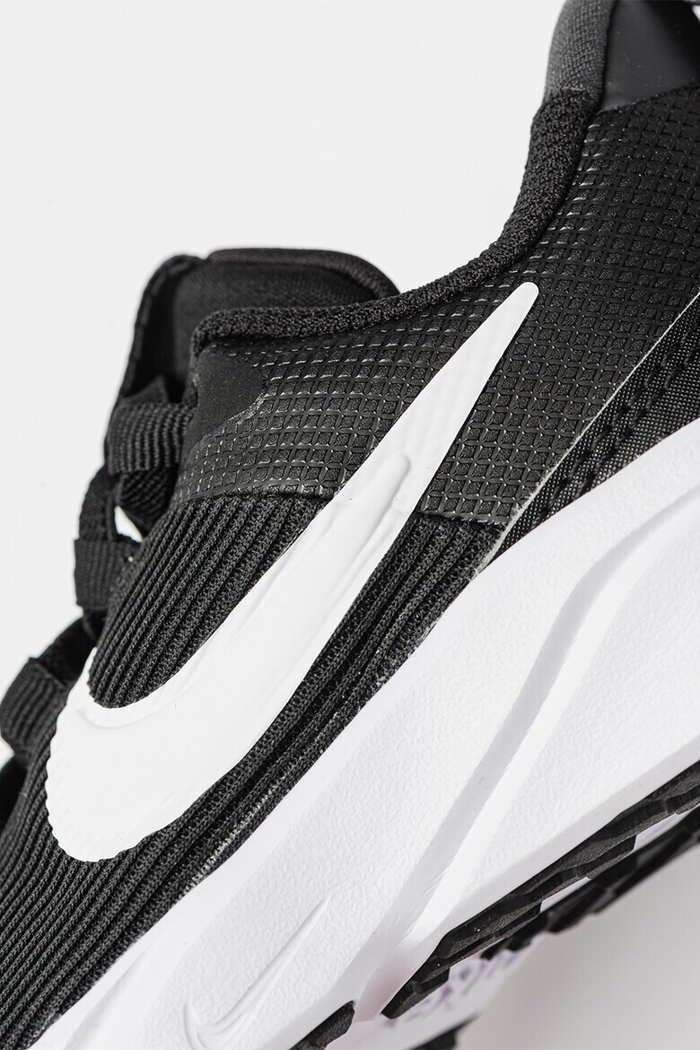 Nike Обувки Star Runner 4 за бягане - Бял/Черен - Pepit.bg