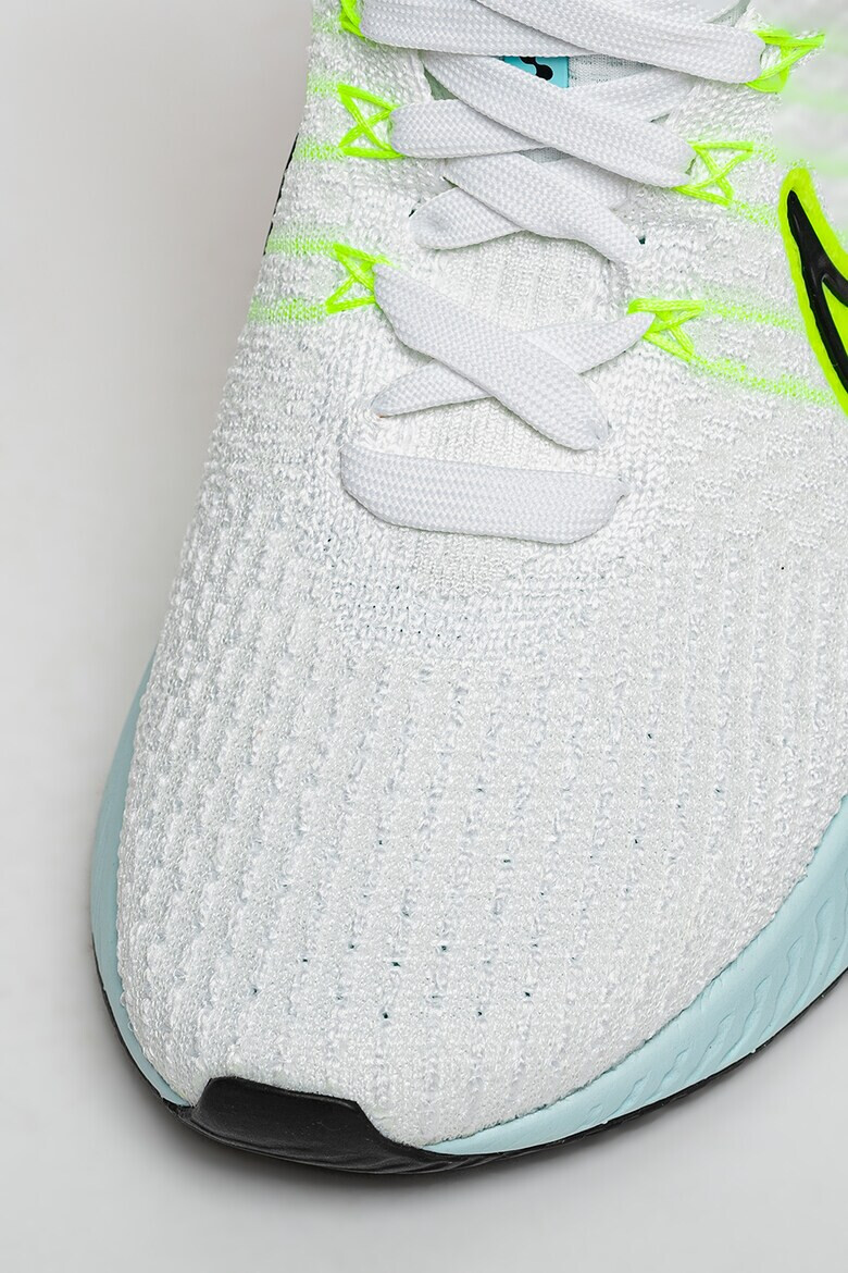 Nike Обувки за бягане React Infinity - Pepit.bg