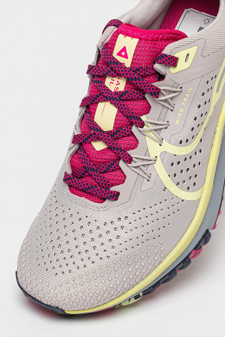 Nike Обувки за бягане React Pegasus Trail 4 с перфорации - Pepit.bg