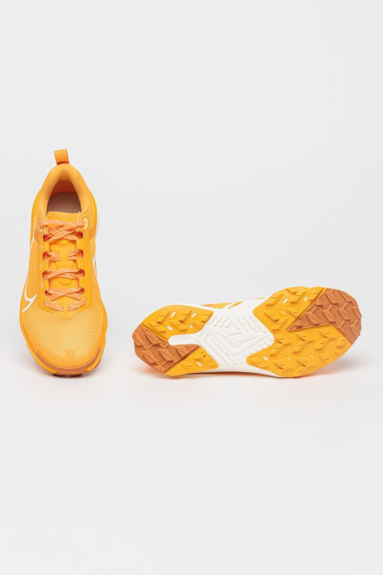 Nike Обувки за бягане React Terra Kiger 9 с лого - Pepit.bg