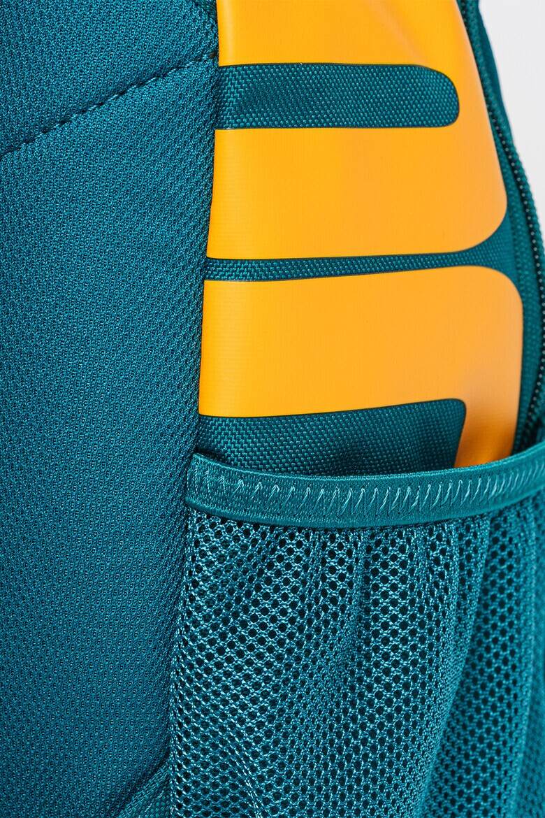 Nike Раница Brasilia с лого - 11 л - Pepit.bg