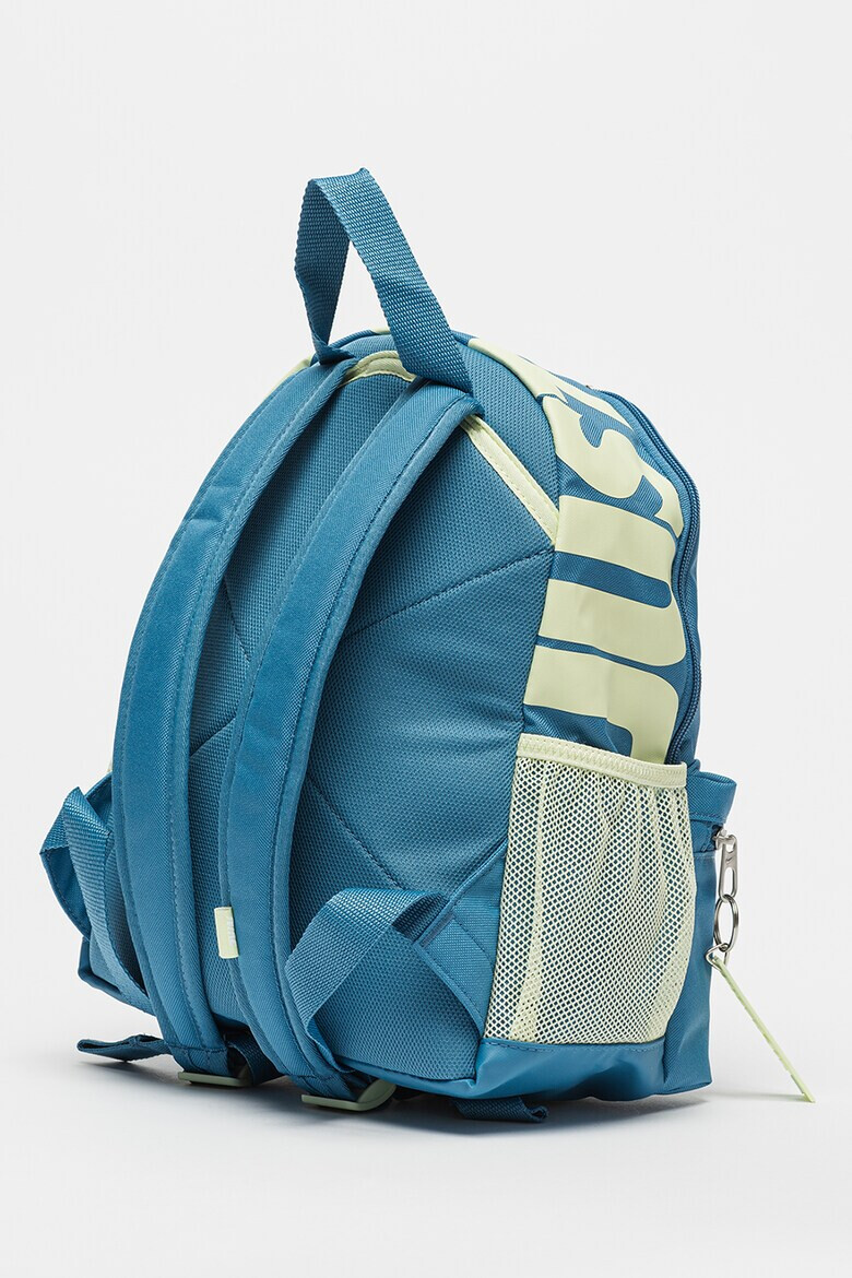 Nike Раница Brasilia с лого - 11 л - Pepit.bg