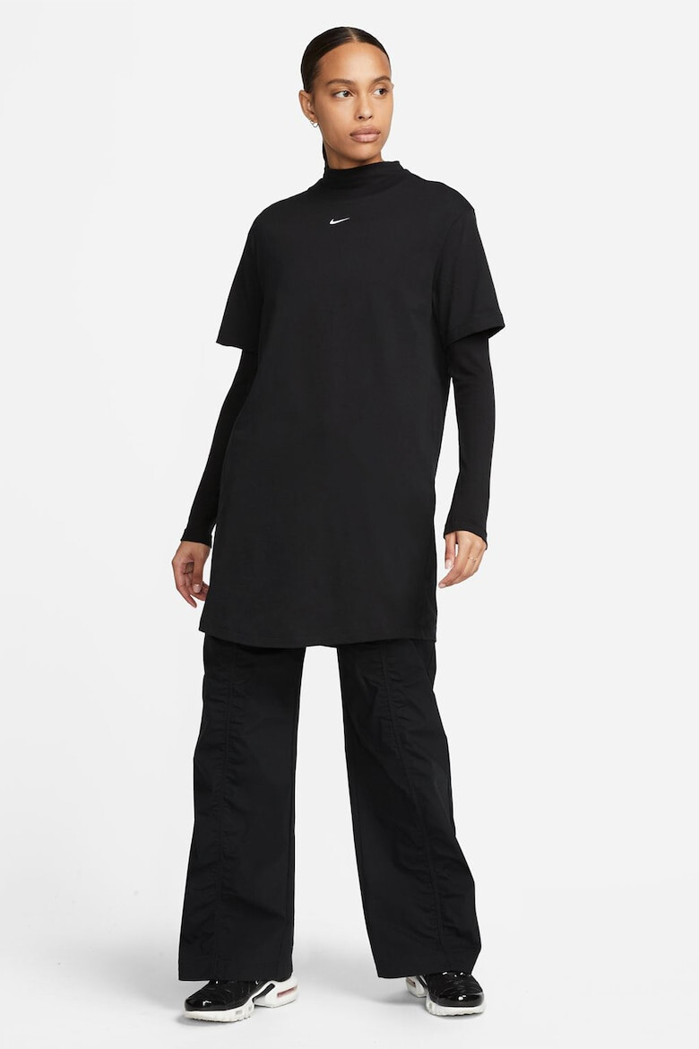 Nike Рокля тип тениска Sportswear Essentials с овално деколте - Pepit.bg