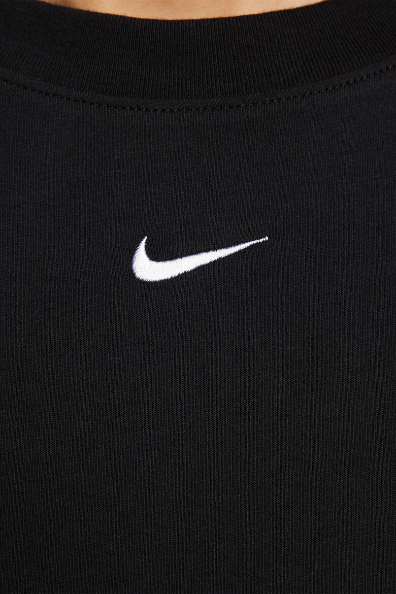 Nike Рокля тип тениска Sportswear Essentials с овално деколте - Pepit.bg