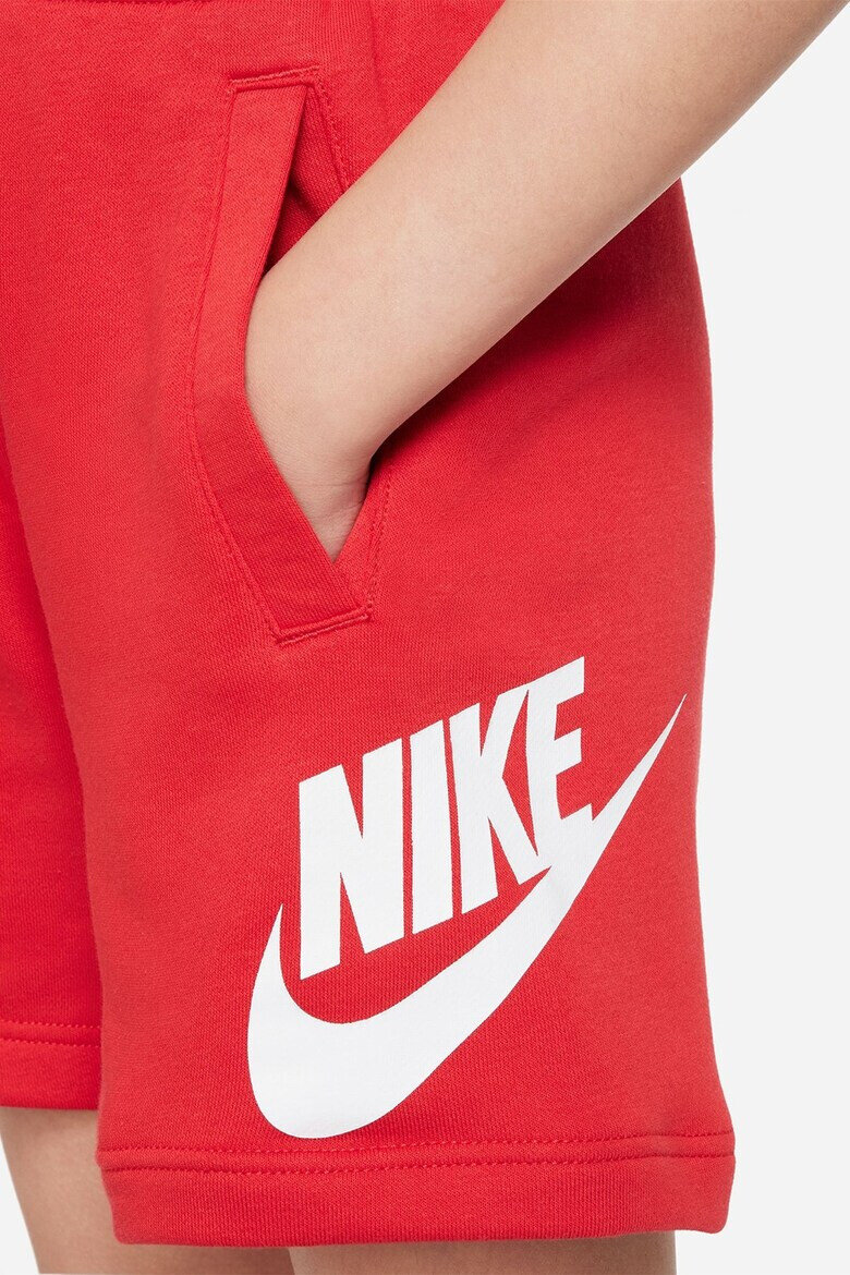 Nike Шорти Sportswear Club с лого - Pepit.bg