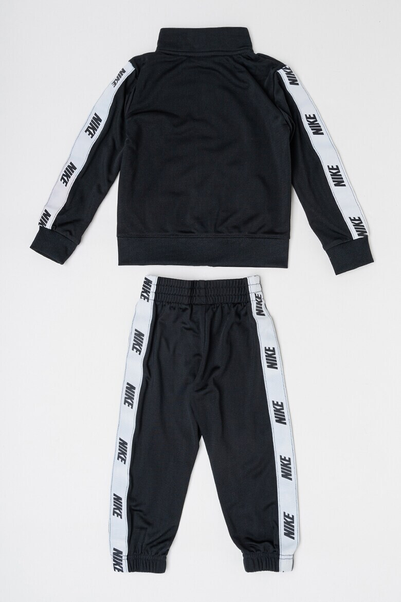 Nike Спортен екип с лога - Pepit.bg