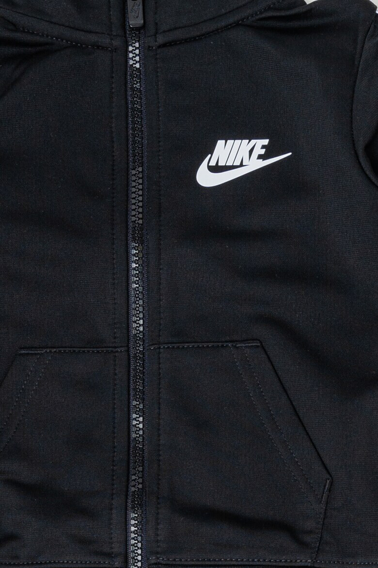 Nike Спортен екип с лога - Pepit.bg