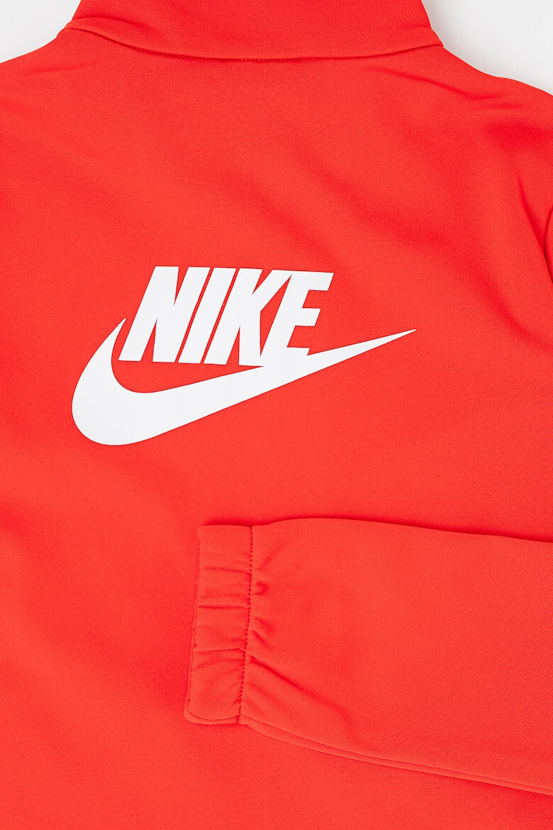 Nike Спортен екип с лого - Pepit.bg