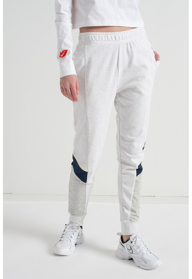 Nike Спортен панталон Heritage - Pepit.bg