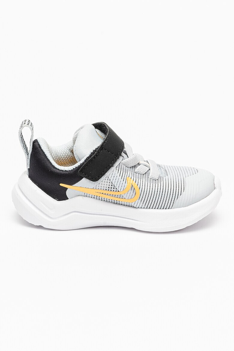 Nike Мрежести спортни обувки Downshifter 12 с еко кожа - Pepit.bg