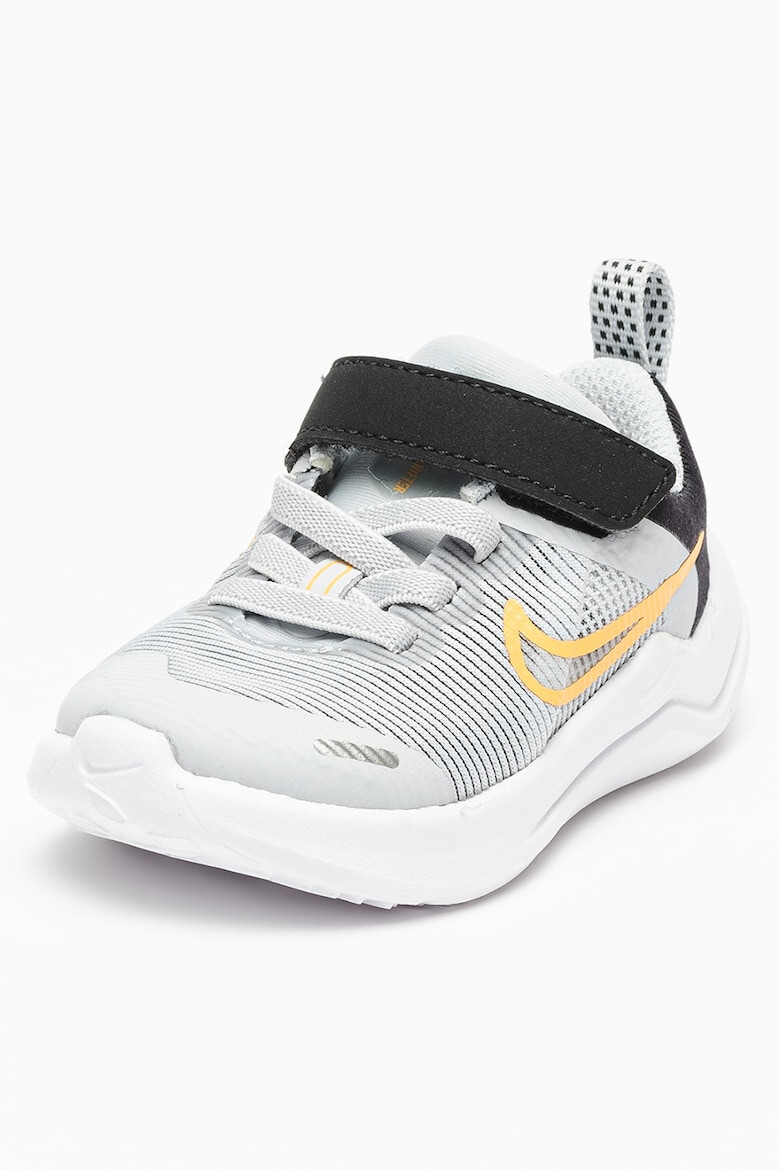 Nike Мрежести спортни обувки Downshifter 12 с еко кожа - Pepit.bg