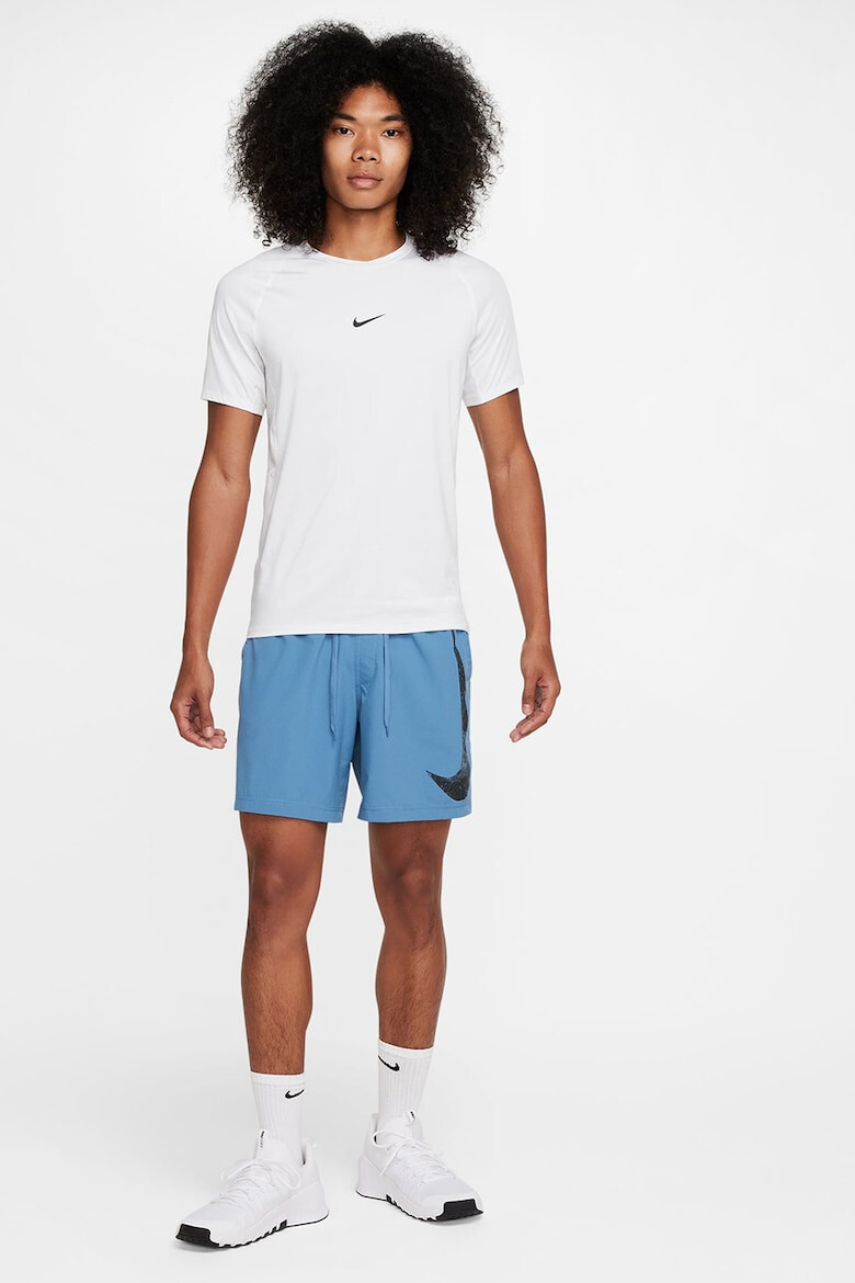 Nike Спортни шорти с лого - Pepit.bg