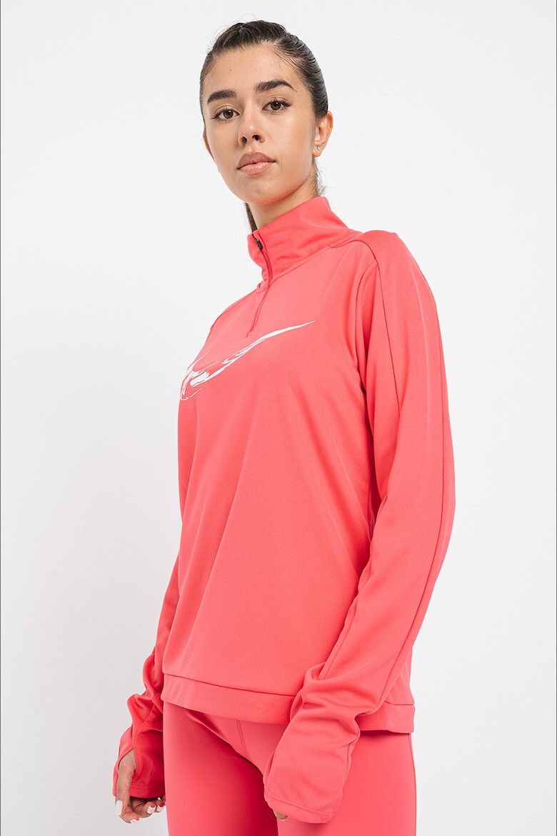 Nike Суитшърт за бягане Swoosh с Dri-FIT с къс цип - Pepit.bg