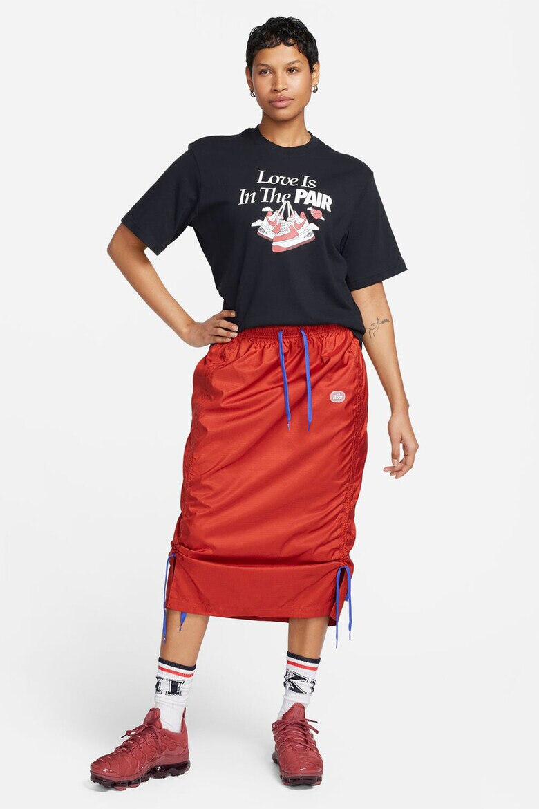 Nike Свободна тениска с принт - Pepit.bg