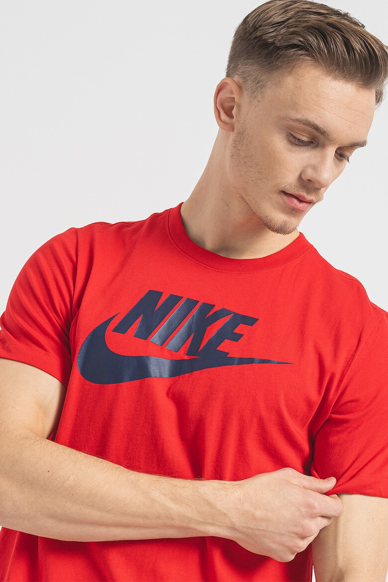 Nike Тениска Icon Futura с логa - Pepit.bg