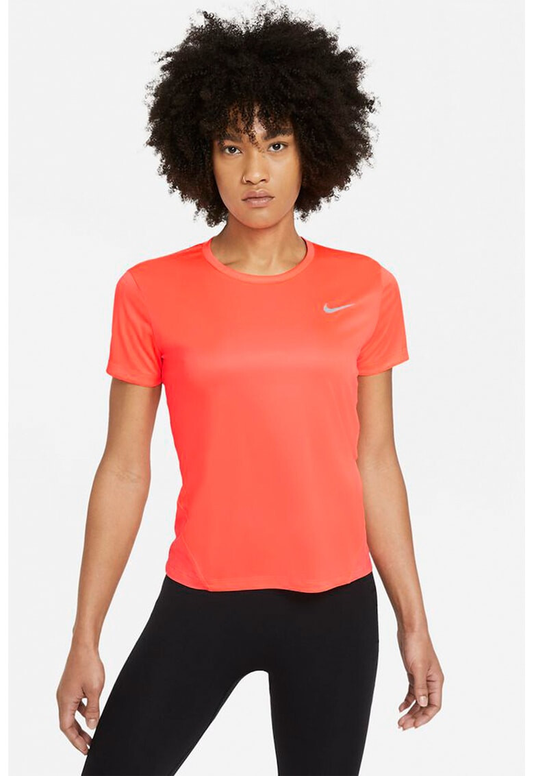 Nike Тениска Miler Dri-Fit за бягане - Pepit.bg