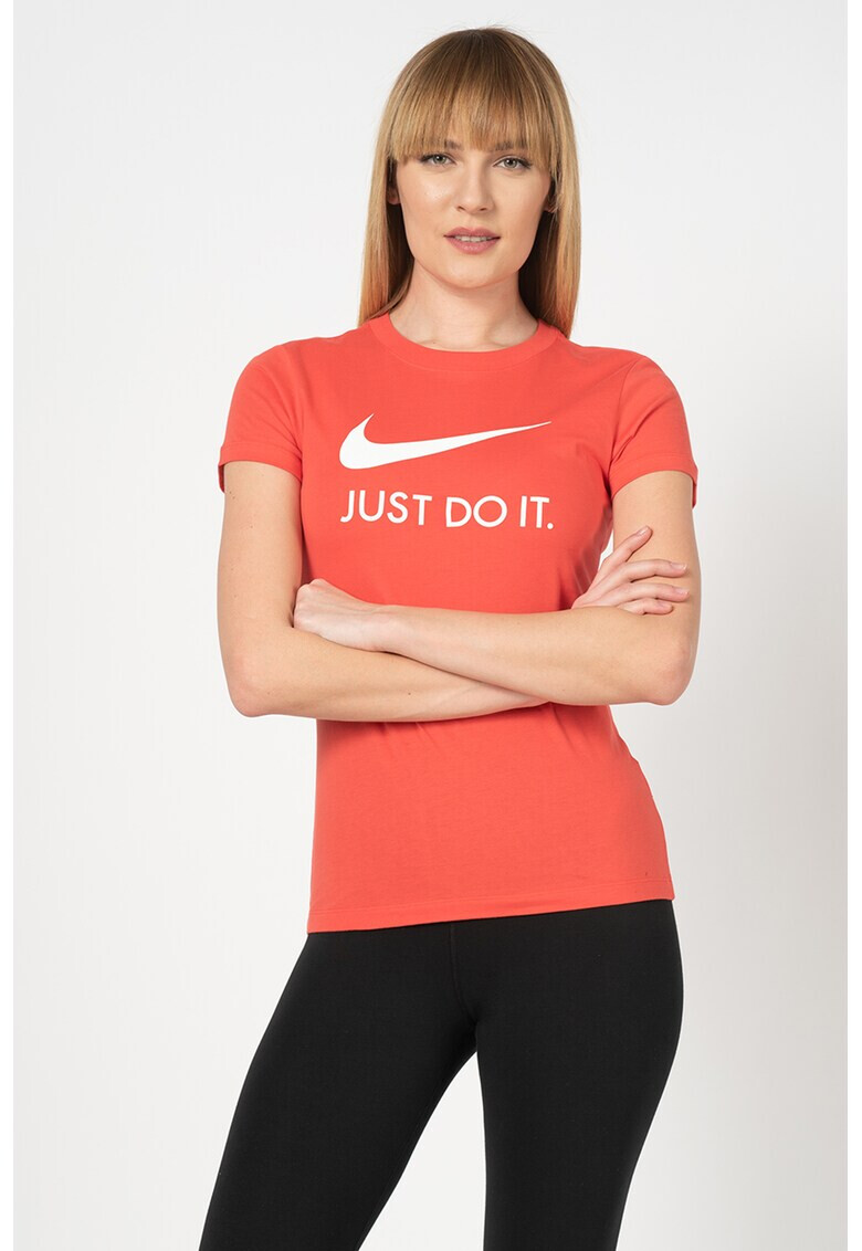 Nike Tениска Sportswear JDI с лого - Pepit.bg